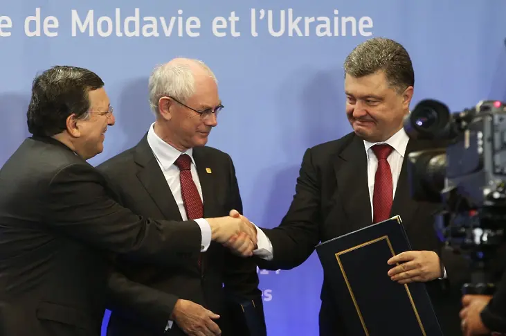 Украйна, Грузия и Молдова се изплъзват от прегръдката на Русия