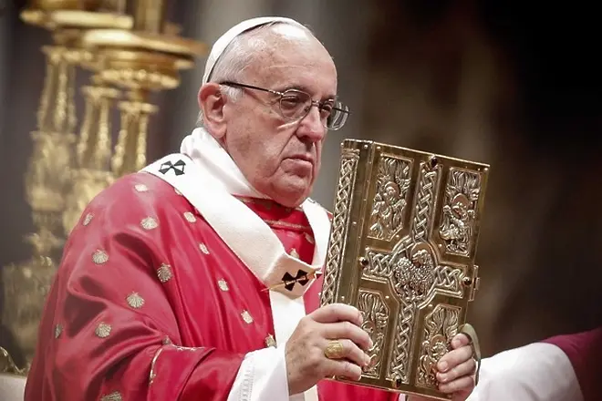 Папата: Популизмът може да докара на власт човече като Хитлер