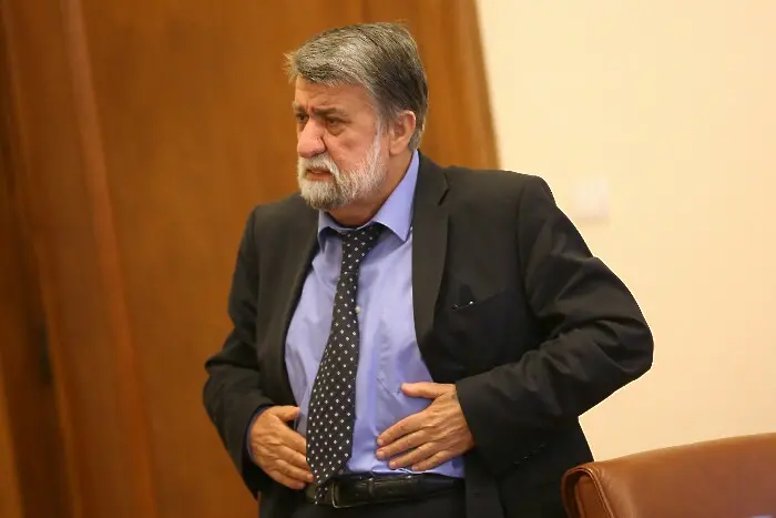 В парламента: герой или престъпник е Тодор Живков?