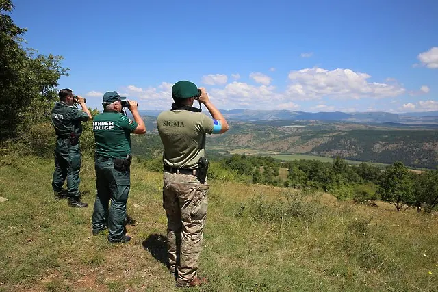 Фронтекс показа нагледно как пази българските граници (СНИМКИ)