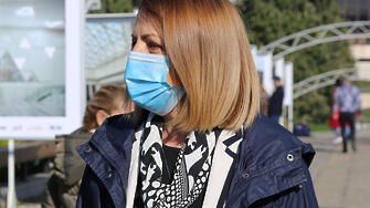 Кметицата на София Йорданка Фандъкова все пак няма да иска