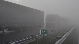 От вчера до 15 декември е ограничено движението на моторни