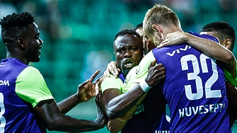 Лудогорец е в групите на Лига Европа след като води