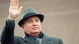 Михаил Горбачов последният лидер на Съветския съюз който пое по