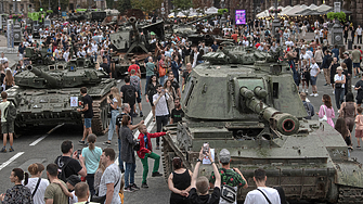 Русия обстрелва в понеделник сутринта градове на запад от най голямата