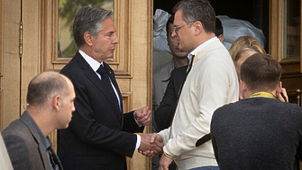 САЩ обвиха отпускане на нова военна помощ за Украйна в