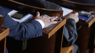 Седмица преди вота изследването на Екзакта показва че е много вероятно