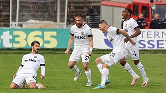 Славия взе максимума от дербито с Левски 2 1 като