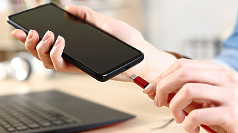 До края на 2024 г всички мобилни телефони таблети и