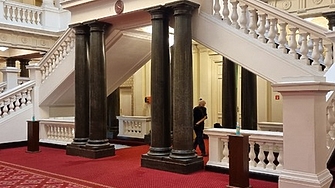 Днес е първото заседание на 48 ото Народно събрание четвърто поред