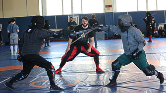Първи международен турнир по европейска историческа фехтовка събра десетки бойци