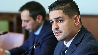 Днес парламентът продължи със създаването на парламентарните комисии В началото