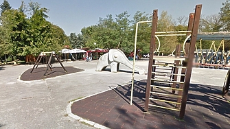 Ужасяващият инцидент при който бабаит потроши тазобедрената става на директорката