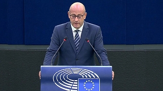 Има логика да се заложи на втория мандат защото не