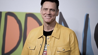 Русия санкционира Джим Кери актьора познат от филми като