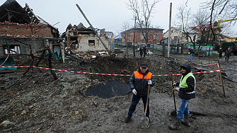 Въздушна тревога беше обявена тази сутрин в цяла Украйна след