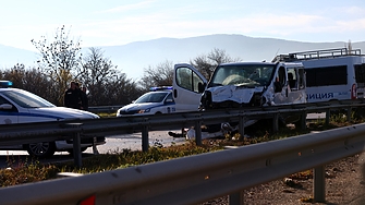 Министърът на вътрешните работи Иван Демерджиев е разпратил писма до