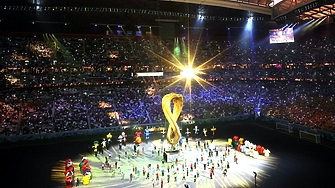 Световното по футбол Катар 2022 бе открито с кратка и