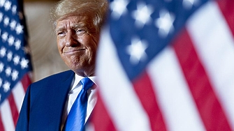 Демократите ли спечелиха междинните избори Или пък републиканците ги загубиха Монетата има