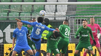 Лудогорец и Левски завършиха 0 0 в отложен мач от Първа