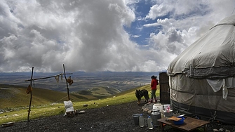 В окупираната от руснаците Донецка област ще пристигнат три юрти в