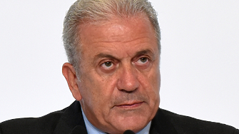 Европейската комисия ще поиска писмени обяснения от бившия гръцки еврокомисар