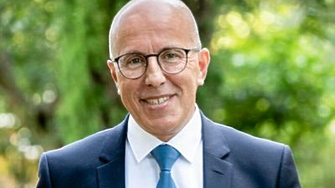 Десноцентристката партия на Републиканците във Франция има нов лидер който