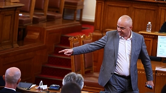 Кое е по важно за БСП вдигането на минималната работна