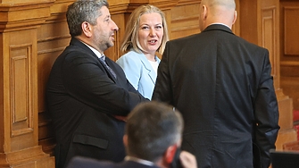 Депутатите приеха на първо четене промени в Закона за административното