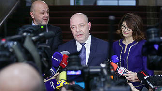 Аз ти той тя ние вие те Кой подреди проектокабинета Габровски