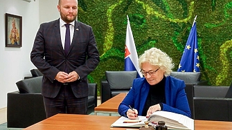 Германия обеща на Словакия че ще подсили противовъздушната отбрана на