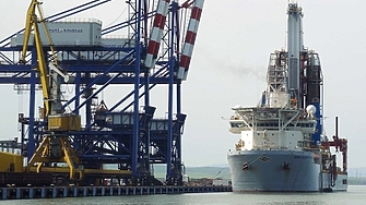 Предизборно лидерът на ГЕРБ Бойко Борисов обеща продължаване на проучванията