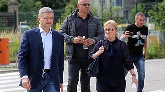 32 месеца за които ще платят българските данъкоплатци Това заяви