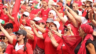 Над 100 членове на БСП включително общинските съветници напуснаха партията