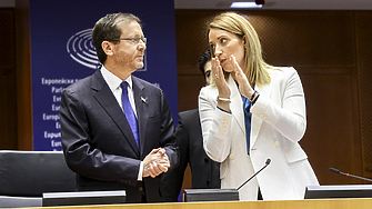 Израелският президент Исак Херцог увери че няма да остави без