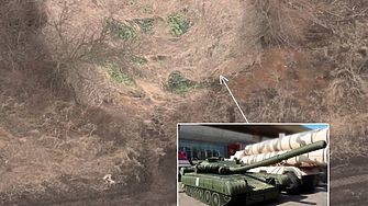 Руснаците са докарали в Украйна гумени танкове които се надуват на позиция