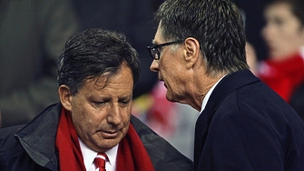 Американският собственик на Ливърпул Джон Хенри обяви че няма планове