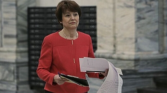 ЦИК представи бюлетините с които ще се гласува на парламентарните