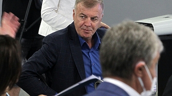 Наско Сираков обяви че съвсем скоро ще спаси Левски като