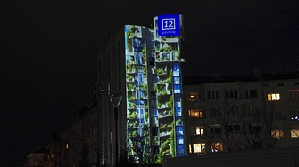 Няма спасител Спасителите сме всички ние Приказката за неволята свърши С