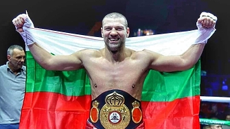 Тервел Пулев победи Джоел Ходжгрийн Пантерата в третия рунд на боксова