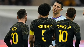 Кристиано Роналдо искал да си тръгне от Саудитска Арабия само