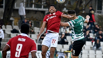 Мачът от откриващия кръг на втората фаза в Първа лига