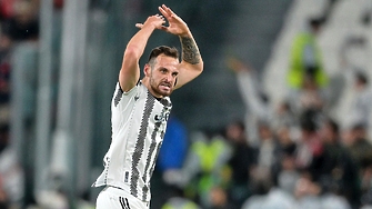 Ювентус и Севиля направиха 1 1 в първия полуфинал на Лига