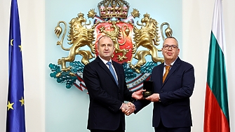 Медици от най голямата АГ болница в страната Майчин дом в София