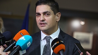 Напрежението в Продължаваме промяната Демократична България по повод обявеното