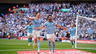 Манчестър Сити взе още една купа и е само на