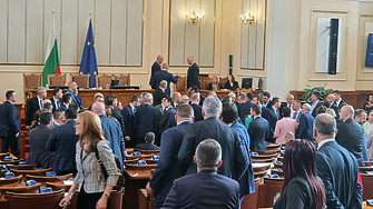 Докато България очаква правителство бюджет Шенген и евро депутатите ѝ