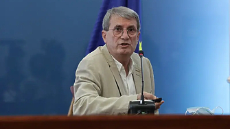 Министърът на здравеопазването проф Хинко Хинков смята че да се