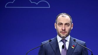 Западните съюзници на Киев обещаха вчера да увеличат финансовата си